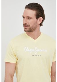 Pepe Jeans t-shirt bawełniany EGGO V N kolor żółty z nadrukiem. Kolor: żółty. Materiał: bawełna. Wzór: nadruk #4