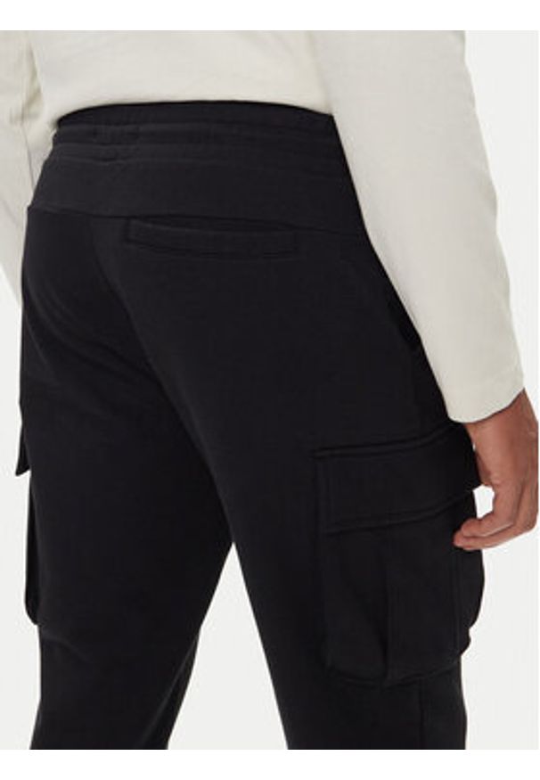 Aeronautica Militare Spodnie dresowe 252PF1010UF00662 Czarny Regular Fit. Kolor: czarny. Materiał: bawełna