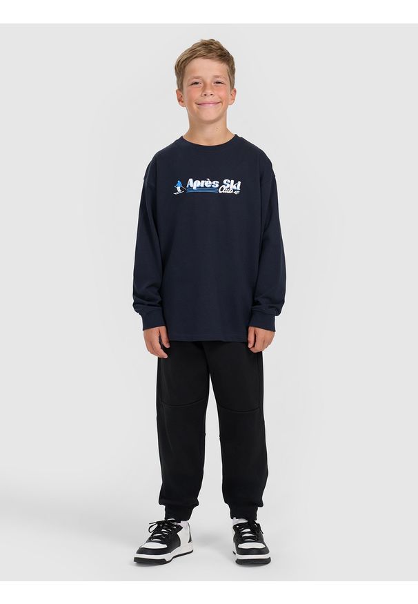 4f - 4F Spodnie dresowe joggery chłopięce - czarne 140 (9-10 lat). Okazja: na co dzień. Kolor: czarny. Materiał: dresówka. Sezon: lato. Styl: casual, klasyczny