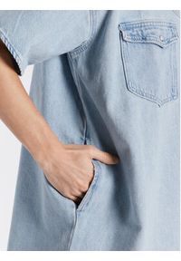 Levi's® Sukienka jeansowa Elowen Western A3344-0001 Niebieski Oversize. Kolor: niebieski. Materiał: bawełna. Typ sukienki: oversize #4