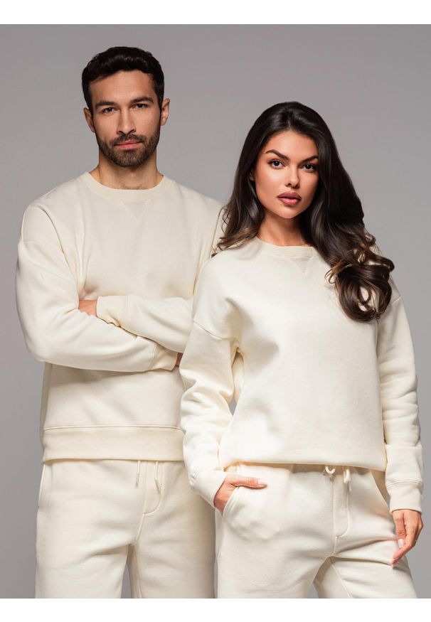 Ombre Clothing - Klasyczna bluza dresowa unisex z okrągłym dekoltem – kremowa V2 OU-SNBC-0104 - XL/XXL. Kolor: kremowy. Materiał: dresówka. Wzór: aplikacja. Styl: klasyczny