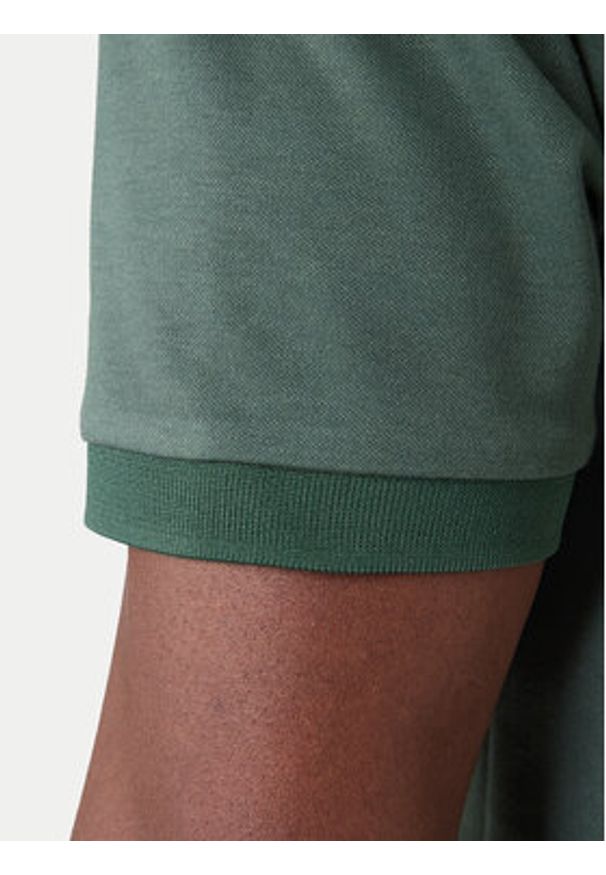 EA7 Emporio Armani Polo 7M001359 AF13862 U7260 Zielony Slim Fit. Typ kołnierza: polo. Kolor: zielony. Materiał: syntetyk