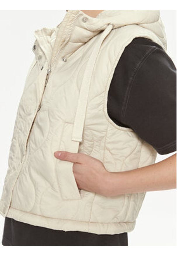 only - ONLY Bezrękawnik Valentina 15315383 Écru Regular Fit. Materiał: syntetyk. Długość rękawa: bez rękawów