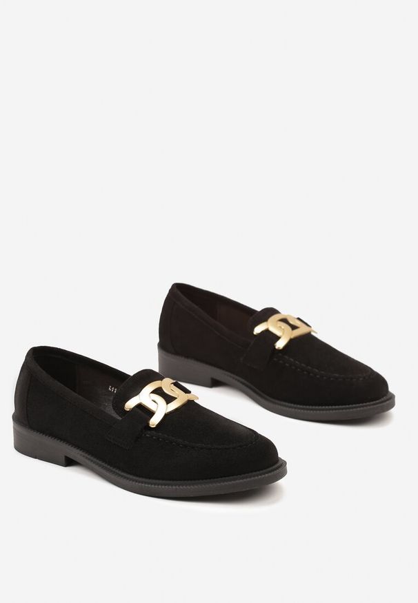 Born2be - Czarne Mokasyny z Ekozamszu z Metalową Klamrą Sanile. Zapięcie: klamry. Kolor: czarny. Styl: elegancki