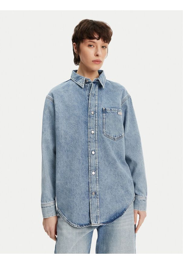 Calvin Klein Jeans Koszula jeansowa J20J225516 Niebieski Relaxed Fit. Kolor: niebieski. Materiał: bawełna