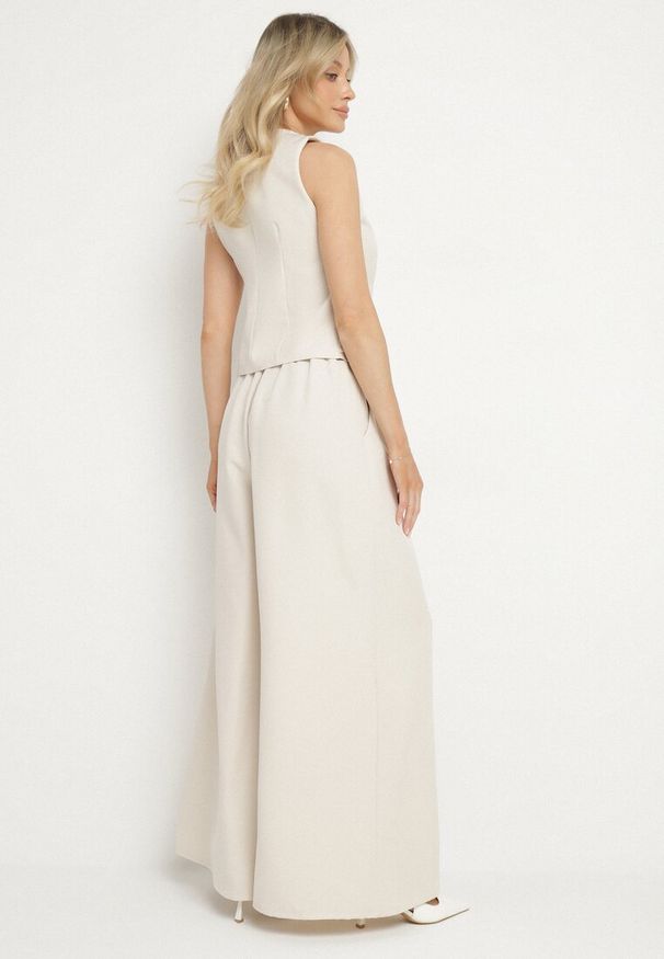 Born2be - Jasnobeżowy Komplet Garniturowy Kamizelka i Szerokie Spodnie Ravitrae. Kolor: beżowy