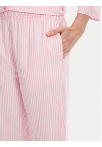 United Colors of Benetton - United Colors Of Benetton Spodnie piżamowe 4QFZ3F00L Różowy Regular Fit. Kolor: różowy. Materiał: bawełna #2