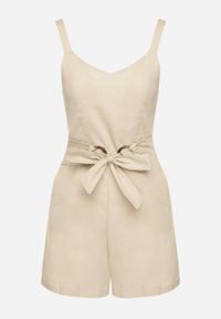 Born2be - Beżowy Bawełniany Kombinezon na Regulowanych Ramiączkach z Paskiem w Talii Telnea. Okazja: na co dzień. Kolor: beżowy. Materiał: bawełna. Długość rękawa: na ramiączkach. Sezon: lato. Styl: casual, elegancki #4