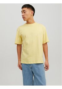 Jack & Jones - Jack&Jones T-Shirt Copenhagen 12176780 Żółty Relaxed Fit. Kolor: żółty. Materiał: bawełna