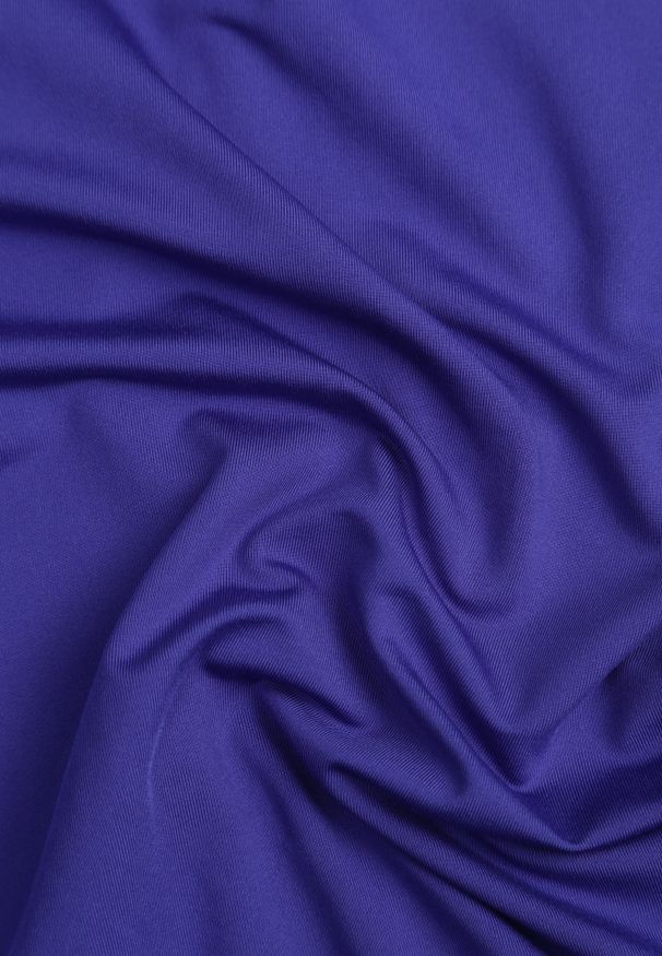 Renee - Granatowa Sukienka Sadoul. Okazja: na imprezę. Kolor: niebieski. Materiał: dzianina. Długość rękawa: na ramiączkach. Styl: wizytowy. Długość: midi