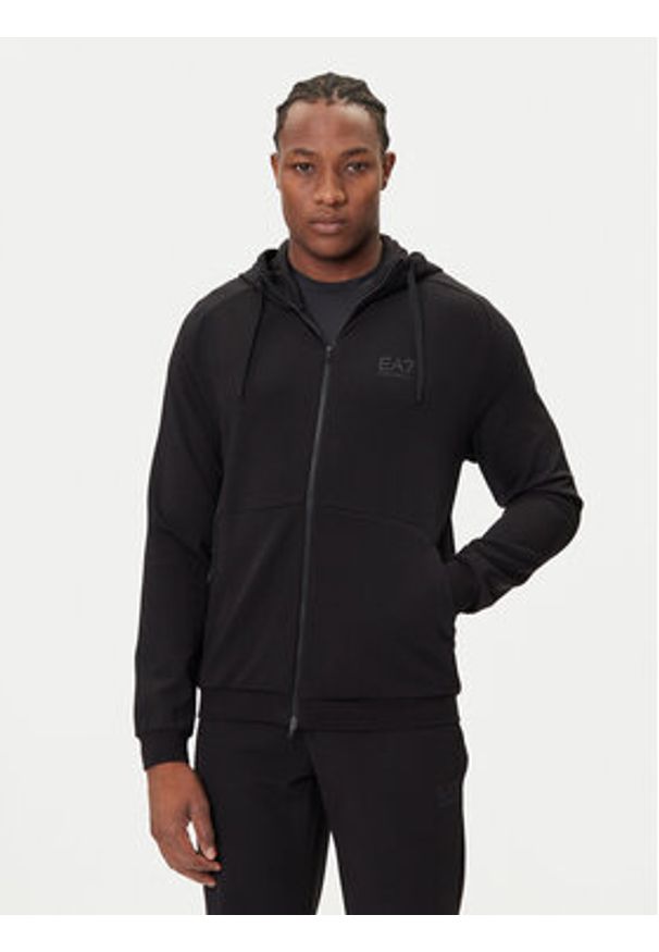 EA7 Emporio Armani Dres 7M000665 AF12501 UC001 Czarny Regular Fit. Kolor: czarny. Materiał: syntetyk