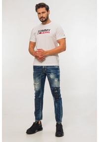 Tommy Jeans - TOMMY JEANS Biały t-shirt męski z dużym logo. Kolor: biały. Materiał: prążkowany, bawełna #4