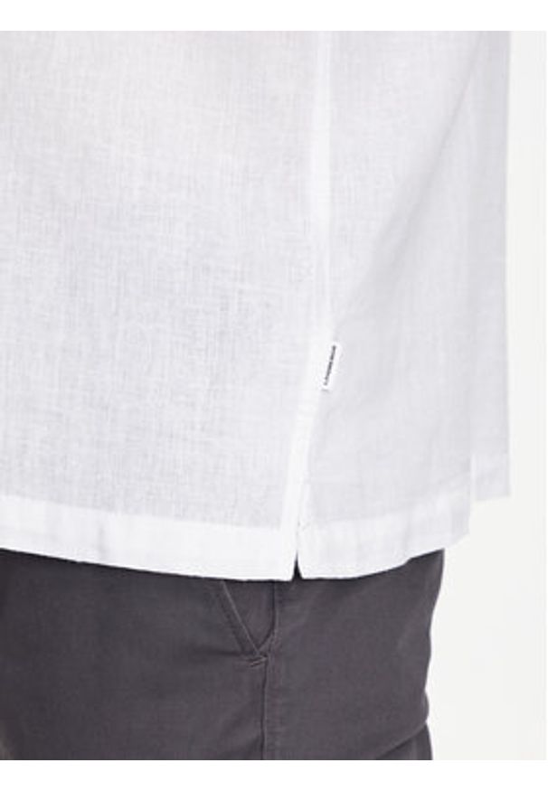 Lindbergh Koszula 30-203319 Biały Relaxed Fit. Kolor: biały. Materiał: bawełna