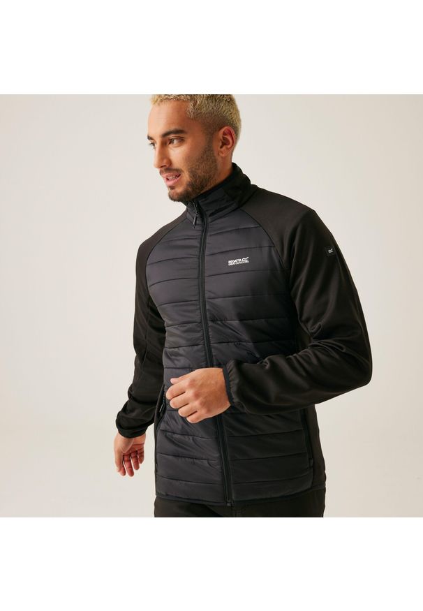 Kurtka turystyczna męska Regatta Clumber IV hybrydowa przejściowa. Typ kołnierza: kaptur. Kolor: czarny, niebieski. Materiał: puch, materiał. Sport: turystyka piesza