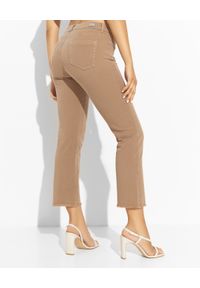 SEDUCTIVE - Karmelowe spodnie jeansowe. Kolor: brązowy. Styl: klasyczny