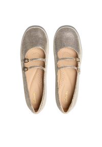 Clarks Półbuty Daiss 30 26181312 Złoty. Kolor: złoty. Materiał: skóra