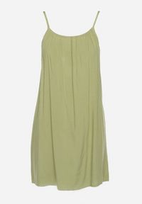 Born2be - Zielona Wiskozowa Sukienka na Regulowanych Ramiączkach Ulantia. Okazja: na co dzień. Kolor: zielony. Materiał: wiskoza. Długość rękawa: na ramiączkach. Sezon: lato. Styl: casual, elegancki #5