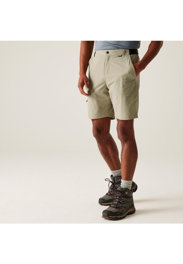 Regatta - Męskie szorty podróżne Light Packaway. Kolor: pomarańczowy. Sport: turystyka piesza