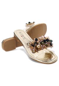 Złote Klapki S.Barski Eleganckie Płaskie Buty. Kolor: złoty. Styl: elegancki #6