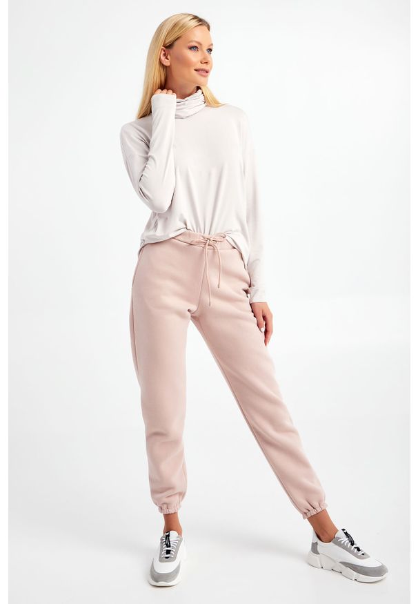 Max Mara Leisure - BLUZKA ANTONY MAX MARA LEISURE. Typ kołnierza: golf. Materiał: tkanina, wiskoza. Długość: długie. Wzór: aplikacja