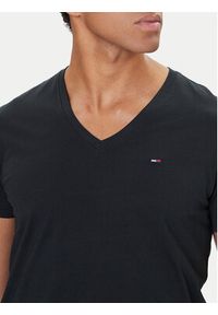 Tommy Jeans T-Shirt DM0DM04410 Czarny Regular Fit. Kolor: czarny. Materiał: bawełna #4