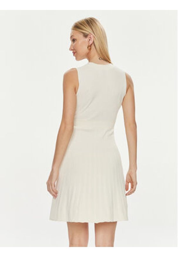 Marciano Guess Sukienka dzianinowa 4GGK00 5808Z Beżowy A-Line Fit. Kolor: beżowy. Materiał: syntetyk