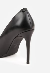Renee - Czarne Minimalistyczne Szpilki VICES o Klasycznym Fasonie Saphosa. Kolor: czarny. Materiał: satyna. Obcas: na szpilce. Styl: klasyczny. Wysokość obcasa: średni #4