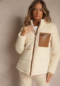 Renee - Beżowa Pikowana Kurtka z Futerkiem Teddy Olenesia. Okazja: na co dzień. Kolor: beżowy. Materiał: futro. Styl: casual
