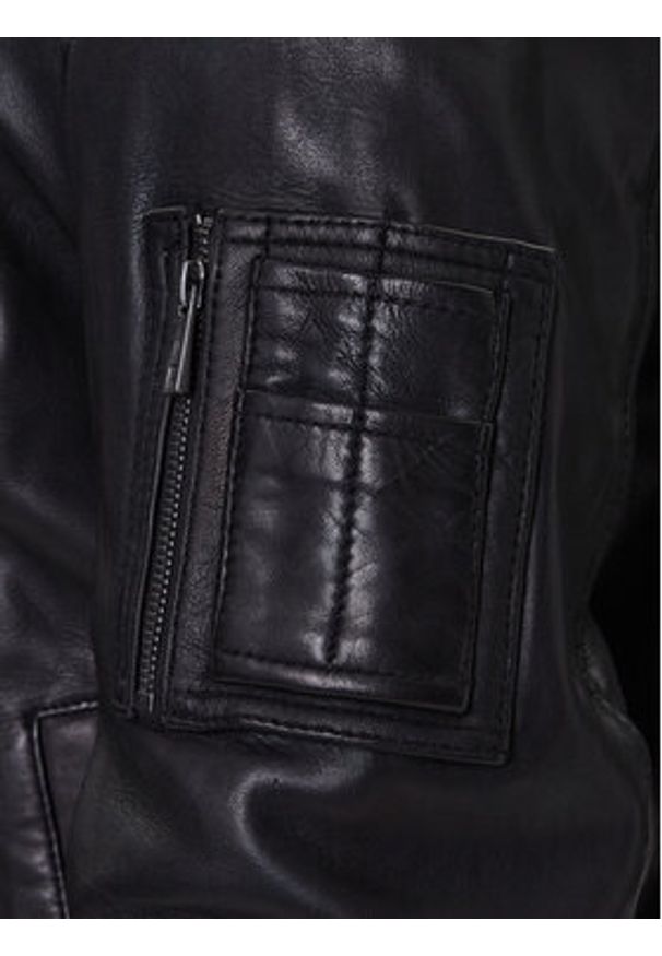 Milestone Kurtka skórzana Tom 531041 21070 Czarny Regular Fit. Kolor: czarny. Materiał: skóra