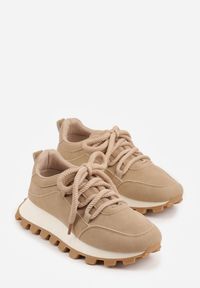 Renee - Ciemnobeżowe Sneakersy na Platformie Ozdobionej Tłoczeniem Zerla. Okazja: na co dzień. Kolor: beżowy. Materiał: jeans. Wzór: aplikacja. Obcas: na platformie #7