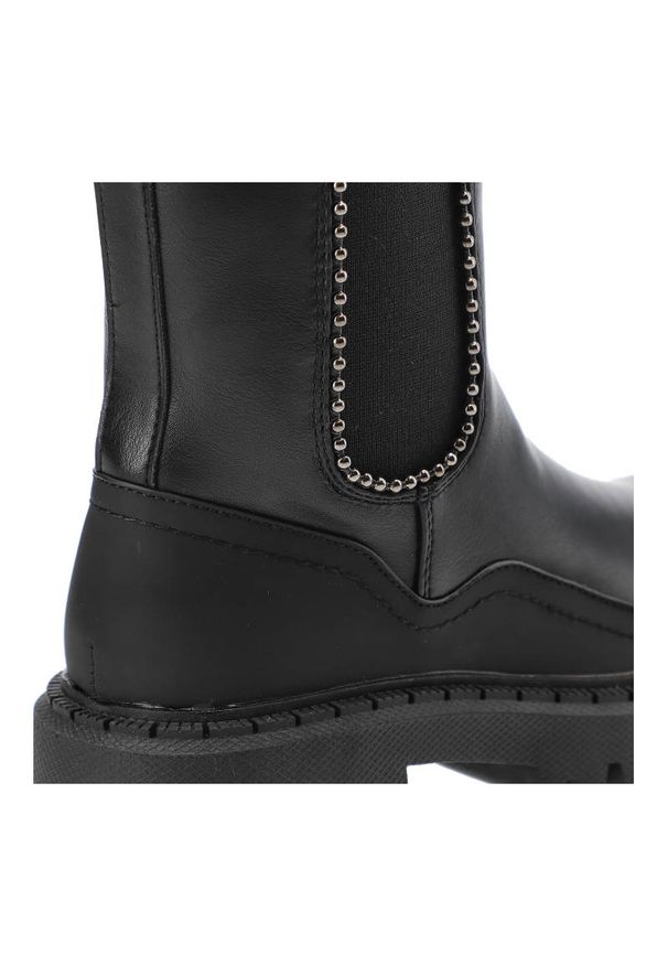 Czarne Botki Filippo Ocieplane Buty Damskie. Okazja: na co dzień, na spacer, na spotkanie biznesowe. Kolor: czarny. Materiał: syntetyk, skóra ekologiczna, futro. Szerokość cholewki: normalna. Obcas: na obcasie. Styl: biznesowy, casual, elegancki. Wysokość obcasa: niski