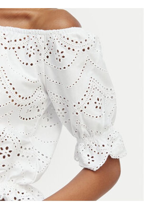 Guess Bluzka W6GP47 K3336 Biały Regular Fit. Kolor: biały. Materiał: bawełna