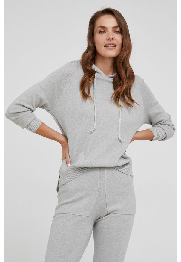 Answear Lab Dres damski kolor szary. Kolor: szary. Materiał: dresówka. Wzór: melanż