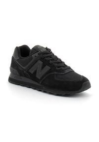 Buty męskie sneakersy New Balance ML574EVE. Zapięcie: sznurówki. Kolor: czarny. Materiał: materiał. Szerokość cholewki: normalna. Model: New Balance 574. Sport: turystyka piesza