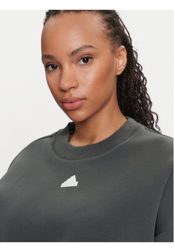 Adidas - adidas Bluza Future Icons 3-Stripes IS3879 Zielony Loose Fit. Kolor: zielony. Materiał: bawełna
