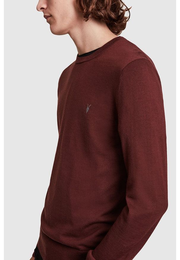 AllSaints Sweter wełniany męski kolor bordowy. Okazja: na co dzień. Kolor: czerwony. Materiał: wełna. Długość rękawa: długi rękaw. Długość: długie. Styl: casual