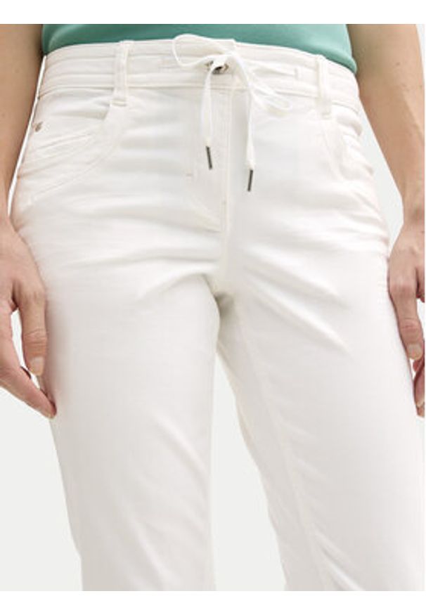 Tom Tailor Spodnie materiałowe 1040963 Biały Tapered Fit. Kolor: biały. Materiał: bawełna