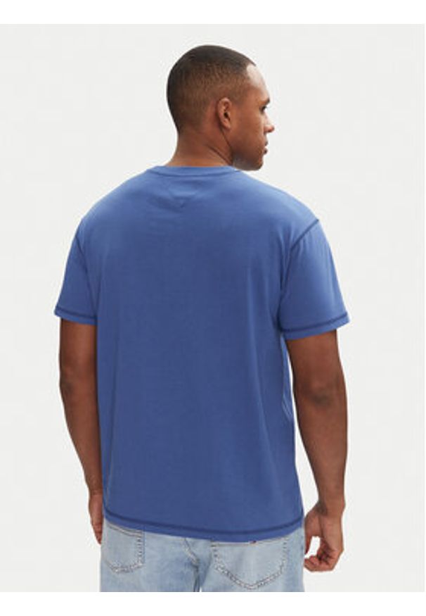 Tommy Jeans T-Shirt Tonal Crest DM0DM20805 Niebieski Relaxed Fit. Kolor: niebieski. Materiał: bawełna