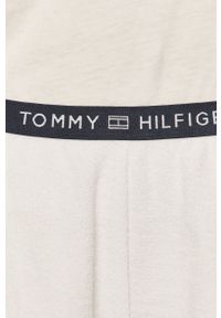TOMMY HILFIGER - Tommy Hilfiger - Szorty. Okazja: na co dzień. Kolor: biały. Materiał: dzianina. Wzór: gładki. Styl: casual