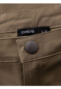 Ombre Clothing - Spodnie męskie cargo STRAIGHT LEG z kieszeniami zapinanymi na zamek – khaki V3 OM-PACG-0204 - XXL. Kolor: brązowy. Materiał: bawełna, materiał, elastan. Styl: elegancki #4
