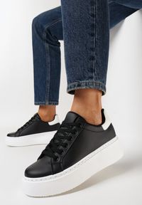 Born2be - Czarne Sneakersy na Platformie Umnisa. Kolor: czarny. Obcas: na platformie #1