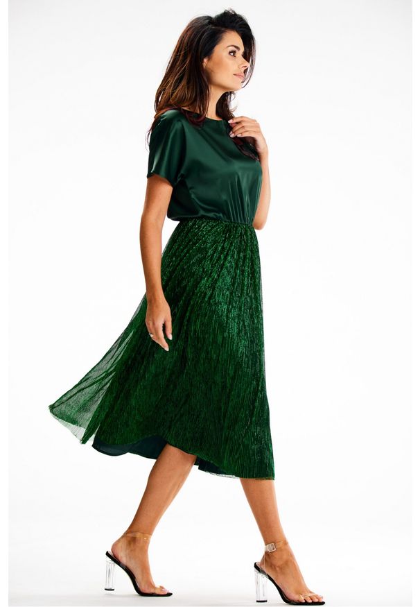 Awama - Elegancka sukienka midi z kimonowym rękawem zielona. Kolor: zielony. Styl: elegancki. Długość: midi