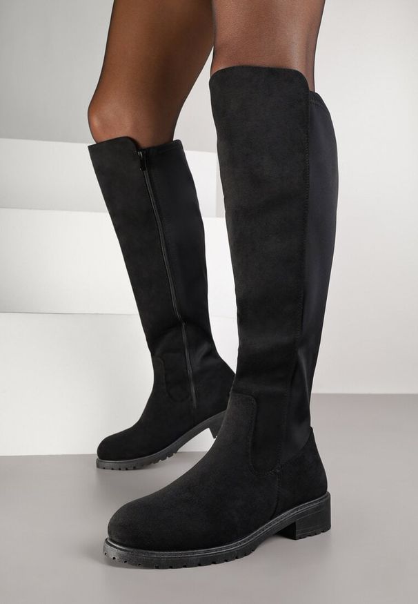 Renee - Czarne Kozaki Vices Typu Muszkieterki Anlave. Kolor: czarny. Materiał: jeans. Styl: elegancki