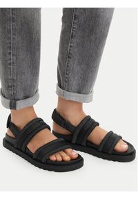 Guess Jeans Sandały EO-GJ2122 Czarny. Kolor: czarny. Materiał: materiał #6