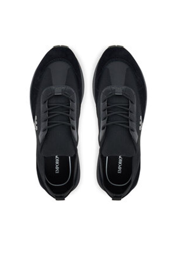 Emporio Armani Sneakersy EM003739 AF19724 MC005 Czarny. Kolor: czarny. Materiał: skóra