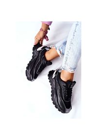 Damskie Sportowe Buty Cross Jeans II2R4018C Czarne. Kolor: czarny. Materiał: tkanina, skóra ekologiczna. Szerokość cholewki: normalna. Wzór: aplikacja #11
