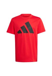 Adidas - Koszulka Essentials Kids. Kolor: czerwony, czarny, wielokolorowy. Materiał: bawełna