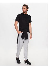 Guess Joggery U3YB00 KBS91 Szary Regular Fit. Kolor: szary. Materiał: bawełna #5