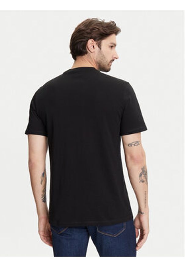 Guess T-Shirt M5YI13 I3Z14 Czarny Regular Fit. Kolor: czarny. Materiał: bawełna