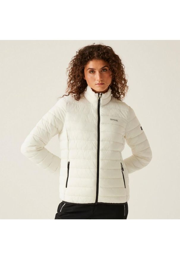 Regatta - Kurtka turystyczna damska Marizion pikowana. Kolor: biały. Sport: outdoor, turystyka piesza